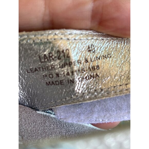 Alegria Lara Wedge Sandal Slip On Pearl White Silver Snake Print Size 40 Leather - Picture 11 of 11